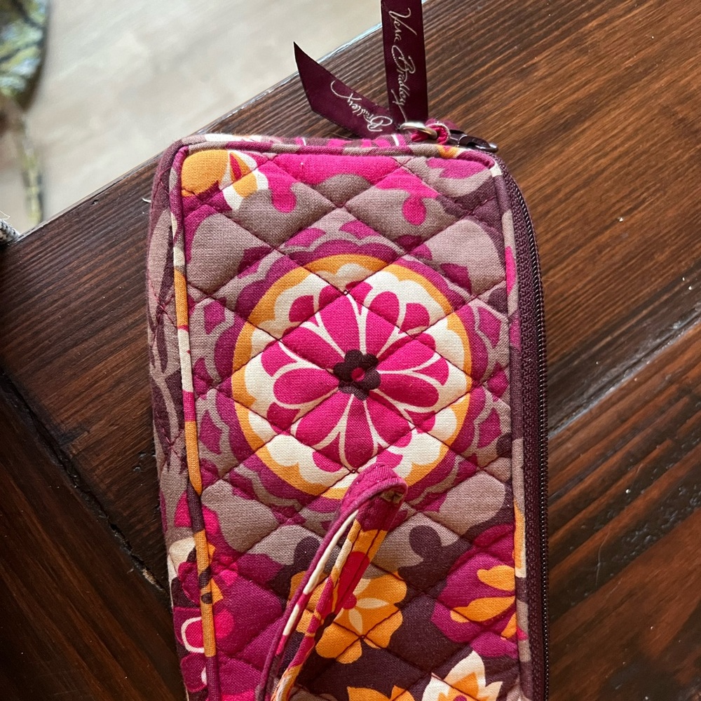 Vera Bradley Carnaby Wristlet